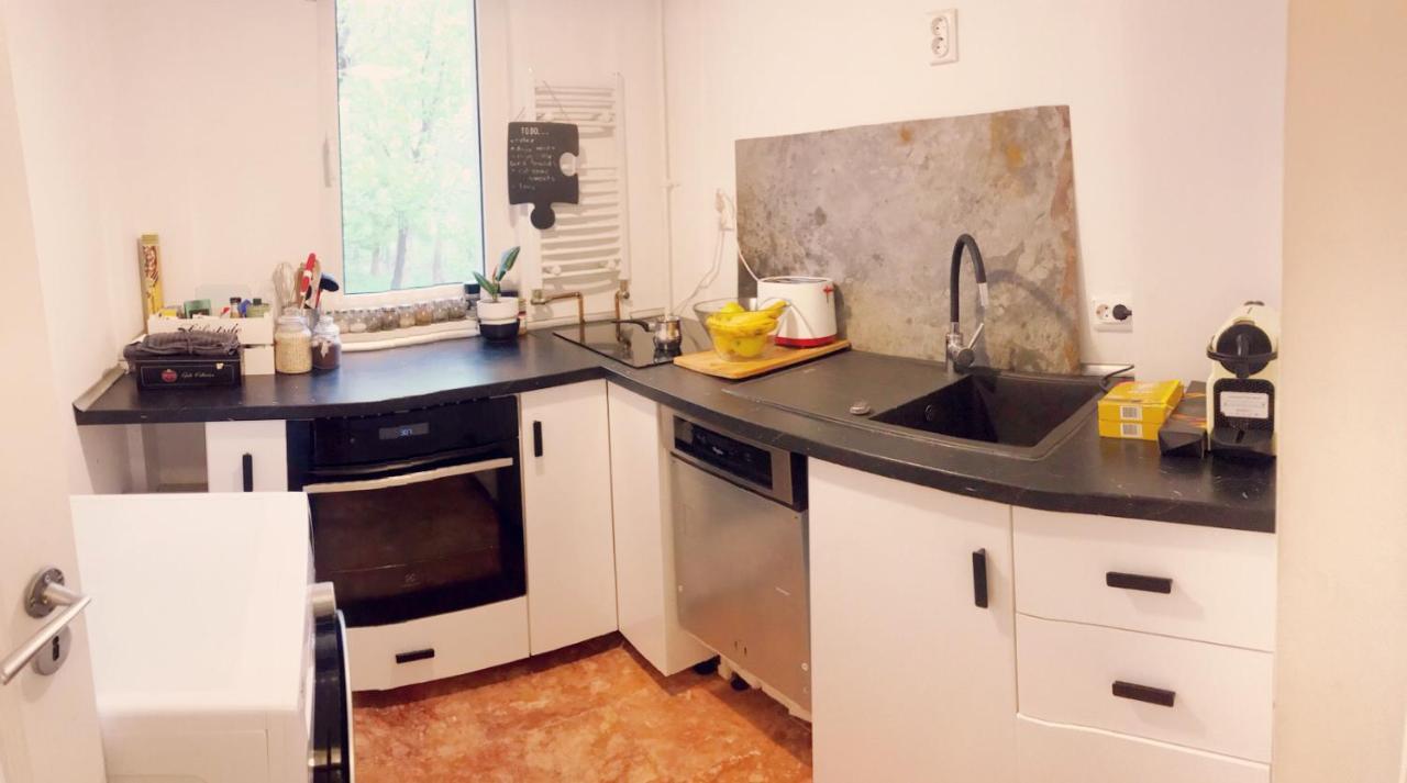 Lola'S Apartament Close To City Center Bucharest Luaran gambar