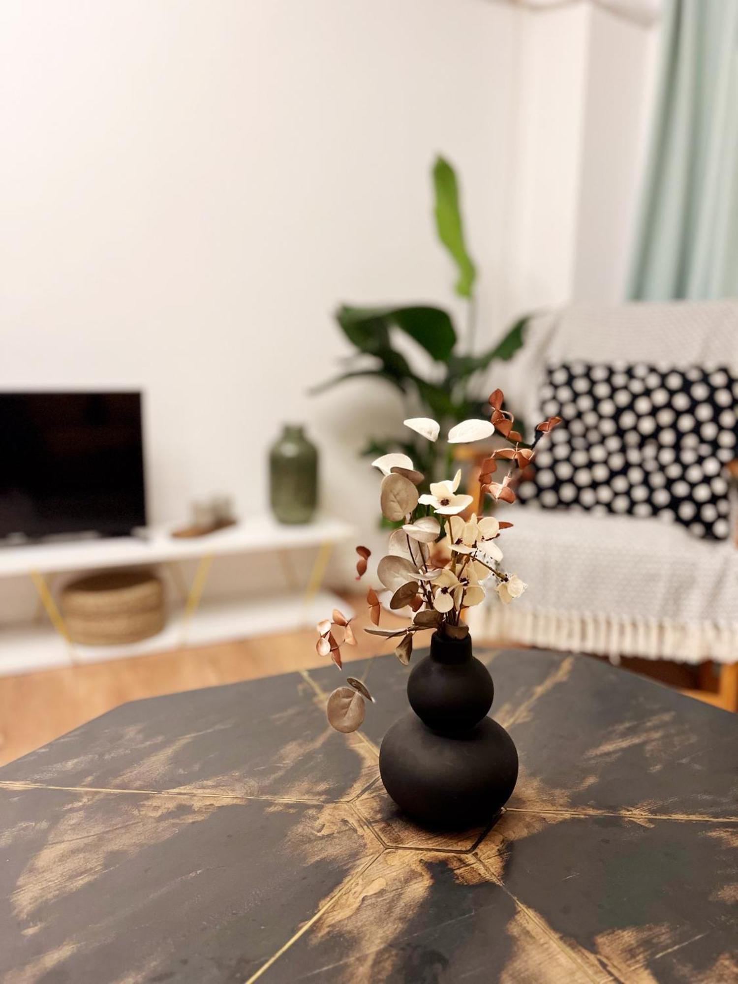 Lola'S Apartament Close To City Center Bucharest Luaran gambar